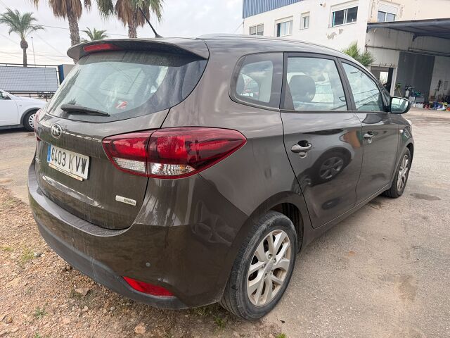 COMING SOON KIA CARENS CONCEPT 1.7 VGT CRDI SPANISH LHD IN SPAIN ONLY 65000 MILES SUPER 2019
